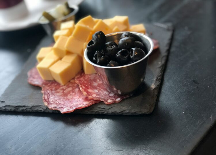 sliced cheese