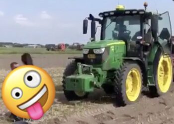 Boer uit Nederland krijgt het enorm heet tijdens zijn boerenritje op het platteland