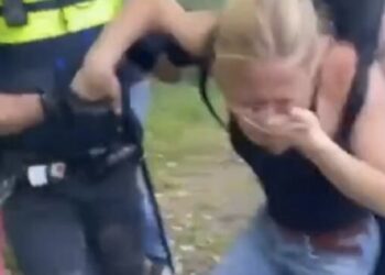 Klimaatactiviste keihard aangepakt door politie