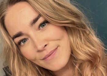 Foto’s: Geraldine Kemper deelt ‘natuurfoto’s’ en laat weinig aan de verbeelding over