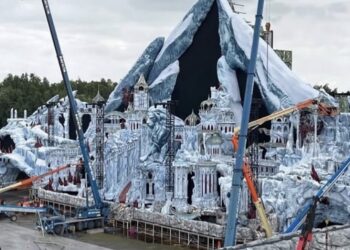 Zo zag de Mainstage van Tomorrowland eruit vóór de brand (VIDEO)