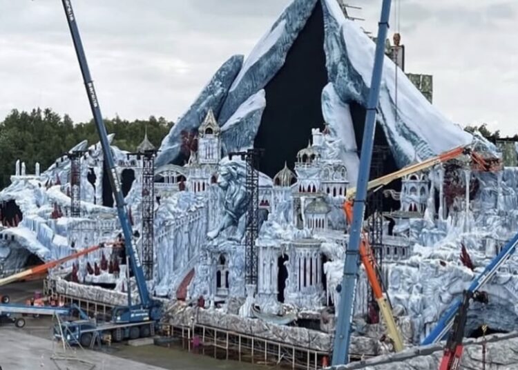 Zo zag de Mainstage van Tomorrowland eruit vóór de brand (VIDEO)