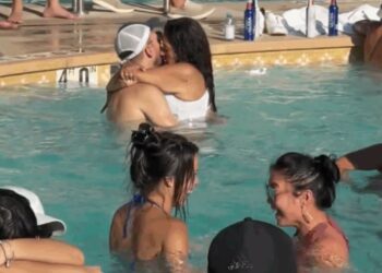 Kan allemaal gewoon in het zwembad op vakantie