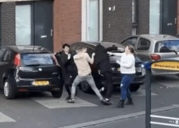 Een koppel in Emmeloord kon zich niet inhouden en liet niet over zich heen lopen