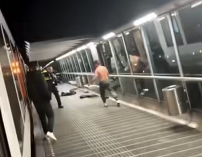 Agenten vs boze meneer..