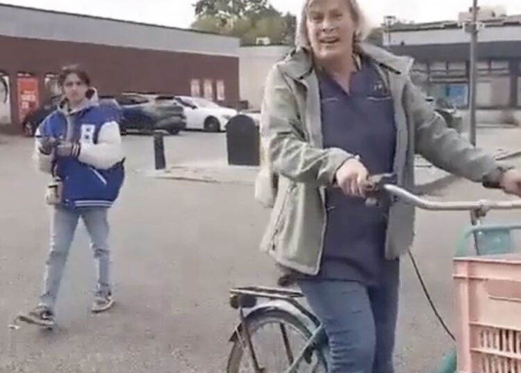 Vrouw in Almelo is woest: “Geen respect meer voor Nederlanders”