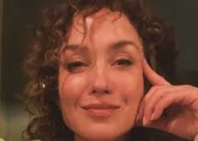 Katja Schuurman is dit jaar op Burning Man festival en heeft een bijzonder outfit