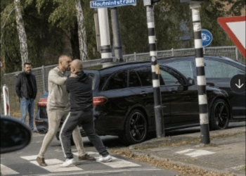 Van botsing naar chaos met mercedesmannetjes
