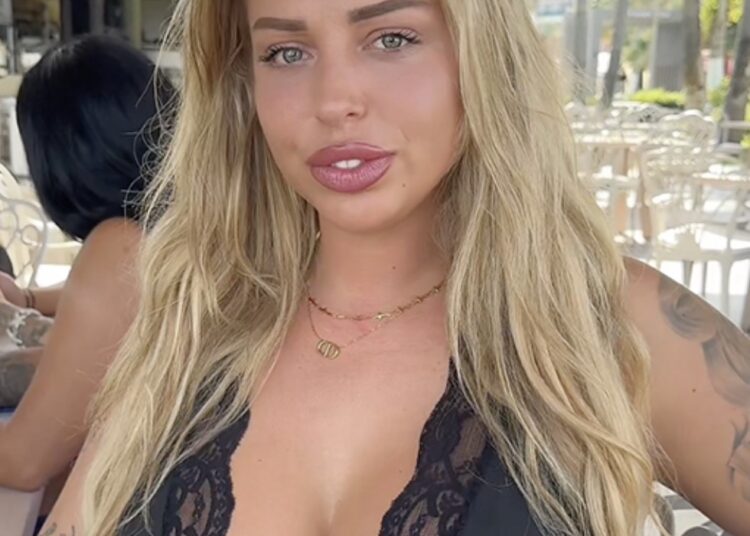 Wakker worden naast Ex on the Beach Shirley is misschien toch niet zon goed idee