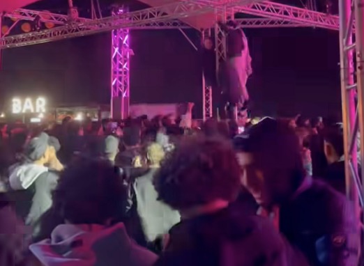 Nieuwe beelden gaan keihard rond op social media over vechtpartijen Walibi