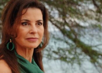 Caroline de Bruijn (GTST’s Janine) bewijst dat schoonheid niet vergaat