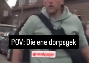 Fietser is autochauffeur achter hem helemaal beu en gaat verhaal halen