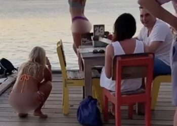 Lekker romantisch samen uit eten met een prachtig uitzicht…