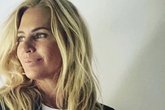 Ellemieke Vermolen laat haar lijf zien aan het zwembad en internet kijkt ademloos mee