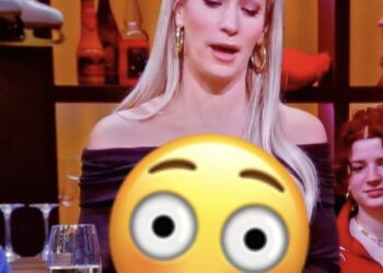 Helene weet weer onderwerp van het gesprek te zijn in De Oranjewinter door outfit