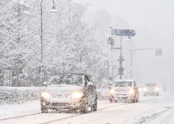 KNMI slaat alarm:  ‘Het is het niet waard om schade te rijden’
