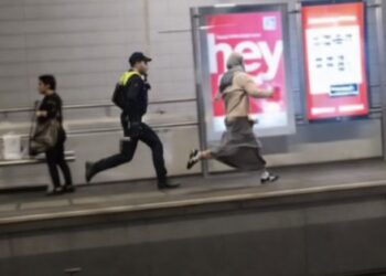 Opnieuw politieagent in Spijk onder vuur na mislukte achtervolging