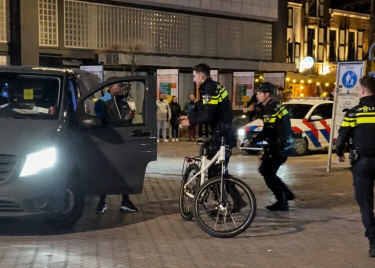 Politie in de Spotlight: Vriend of Vijand van de Camera?