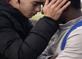 VIDEO: Jongen is het zat en laat zien dat hij niet langer over zich heen laat lopen